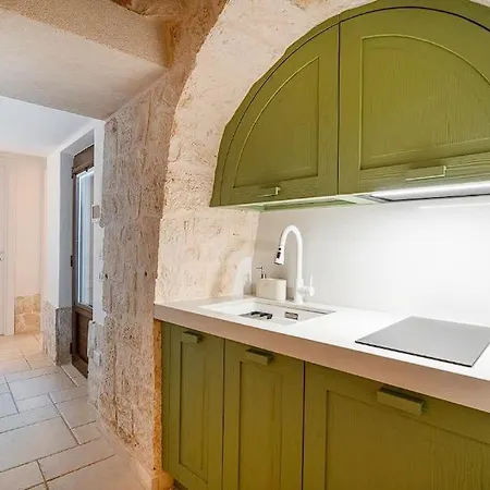 An Authentic Experience In Apulians Trulli ! Alberobello